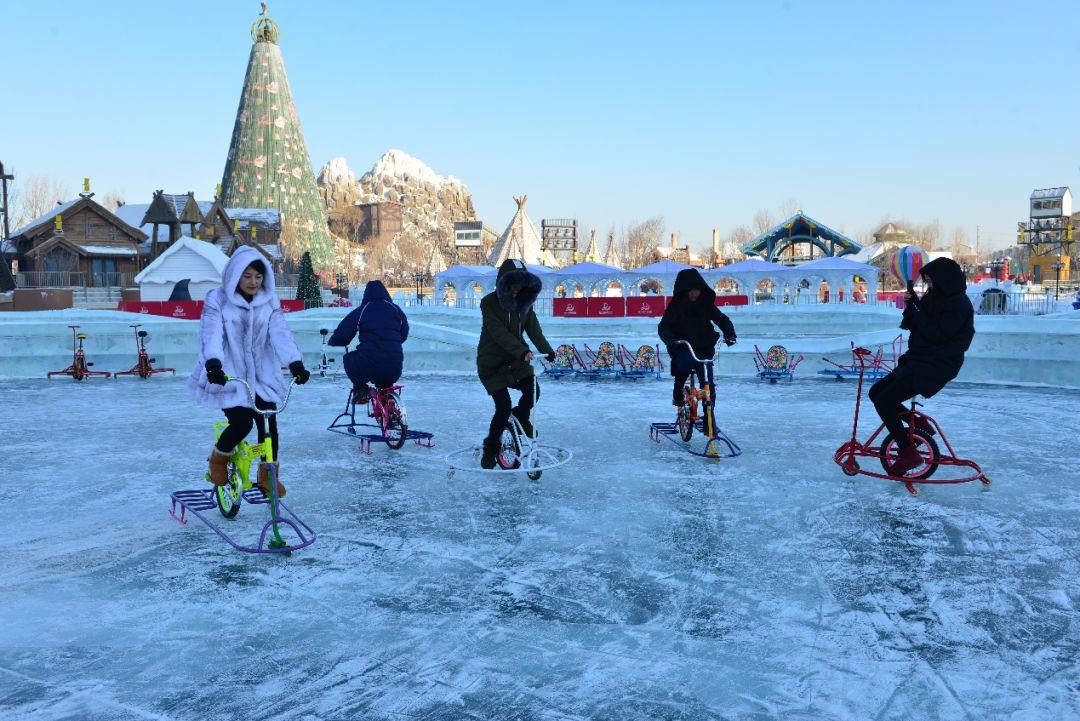 哈尔滨冰雪大世界百万平米奇遇之旅