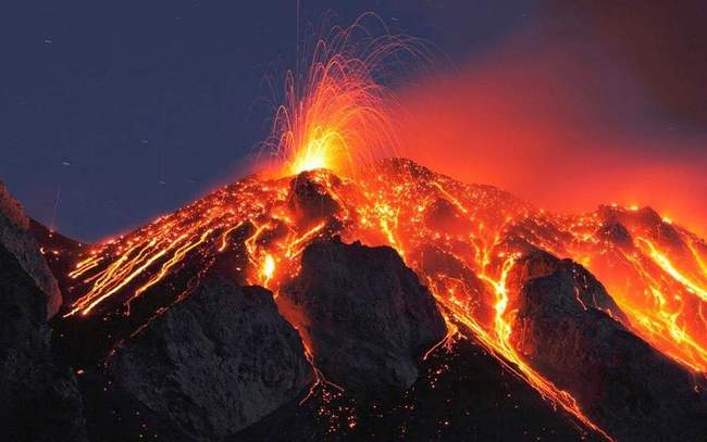 科技守护生命，智能监测火山爆发，未来更安心！