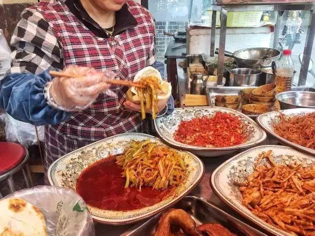 耳根最新，探寻小巷中的美食宝藏，揭秘隐秘美食之旅