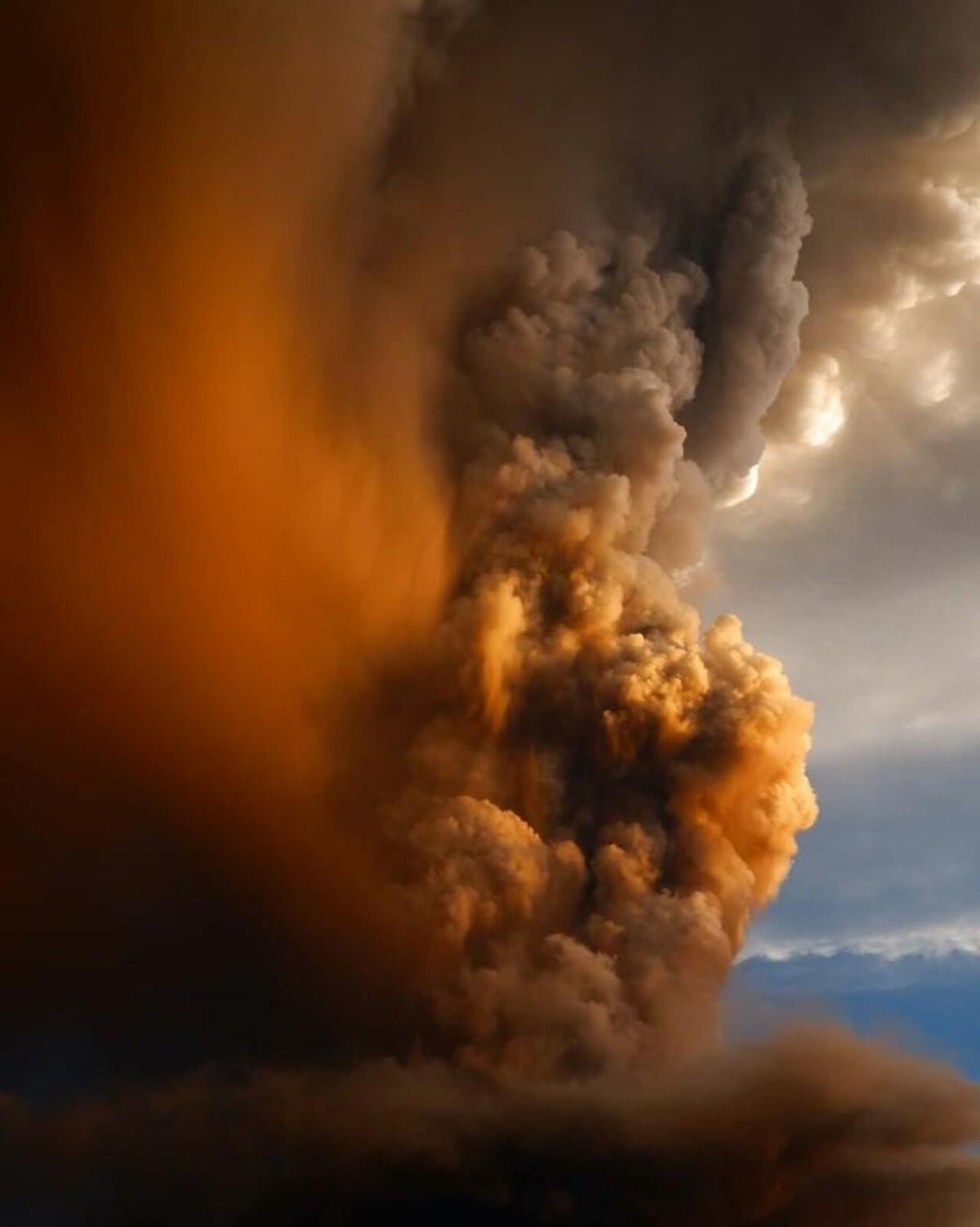 中国最新火山，探索自然力量之奇迹