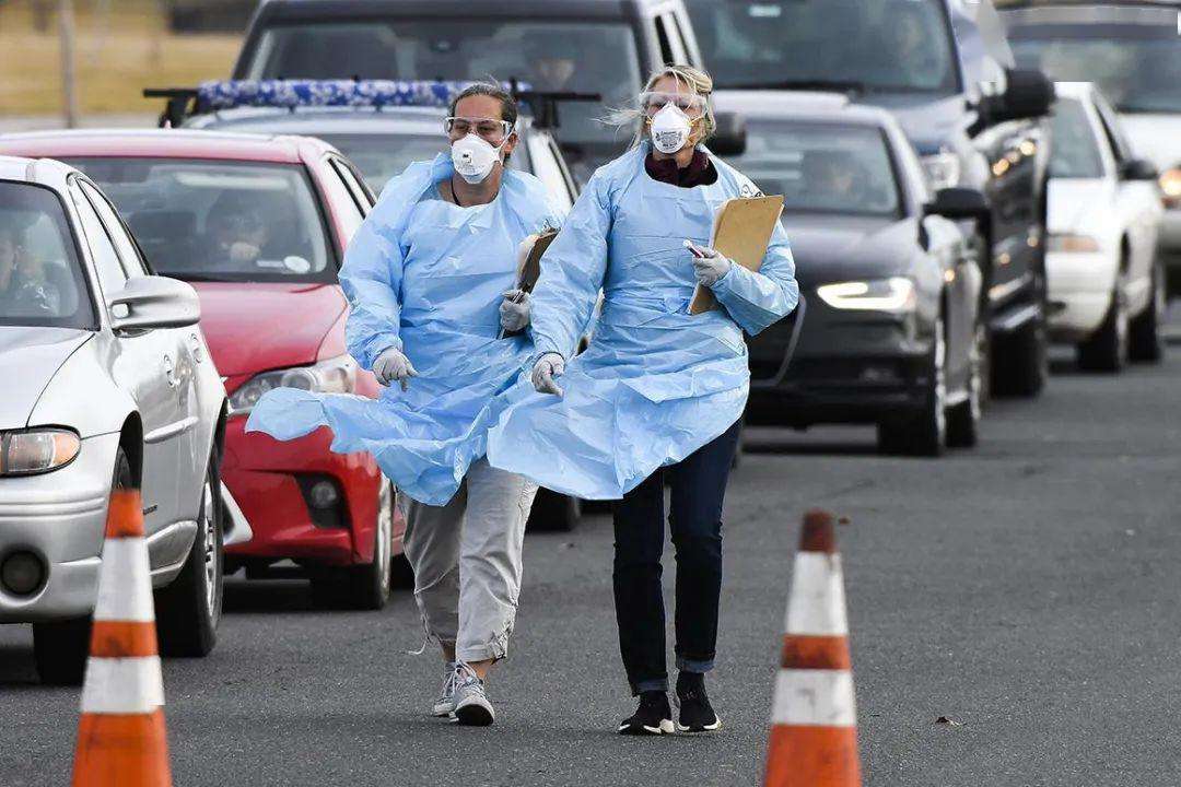 最新美国疫情通报，疫情下的温情日常